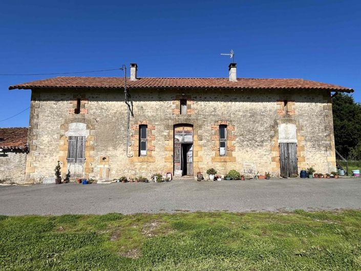 Image No.4-2 Bed Property for sale