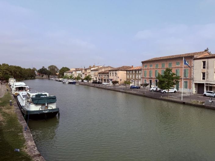 Image No.20-4 Bed Property for sale