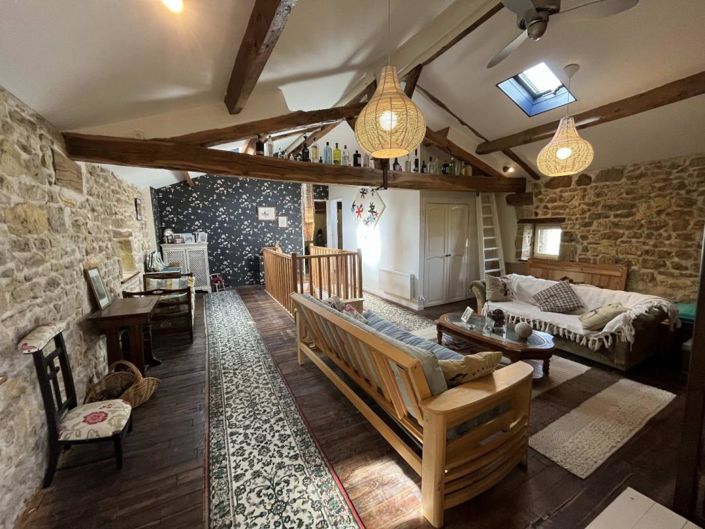 Image No.16-3 Bed Property for sale