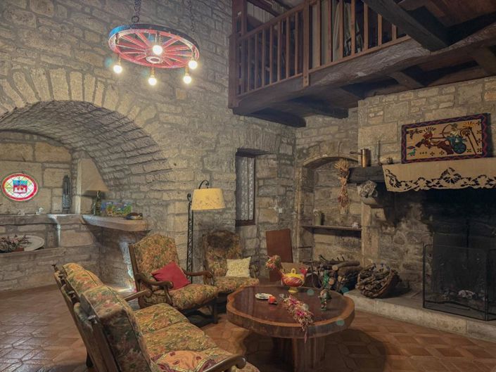 Image No.6-Propriété de 5 chambres à vendre à Caylus