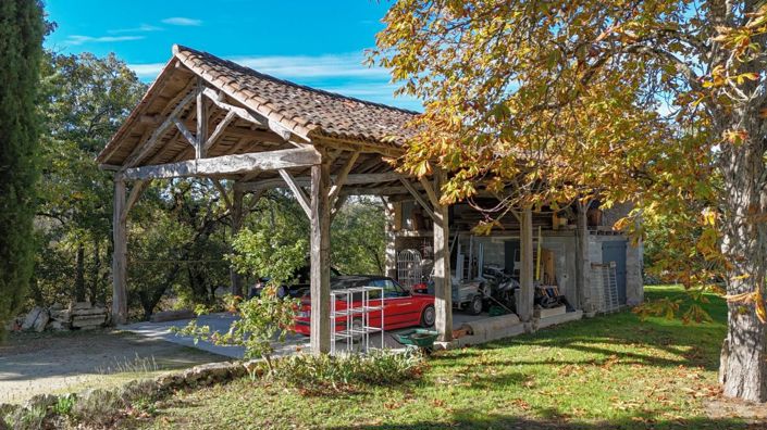 Image No.20-6 Bed House for sale