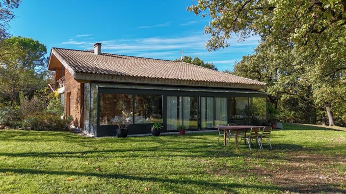 Image No.7-6 Bed House for sale