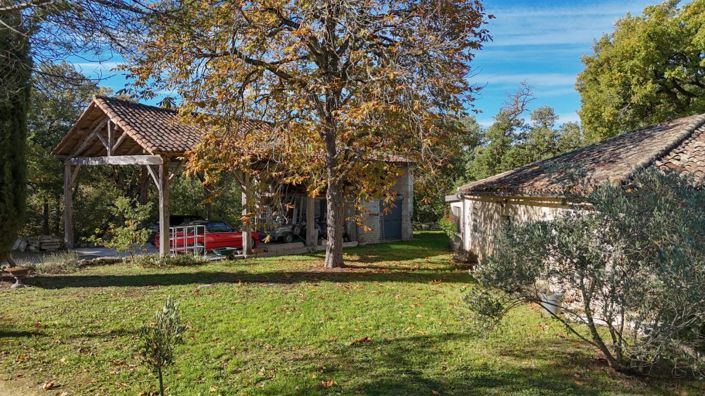 Image No.8-6 Bed House for sale