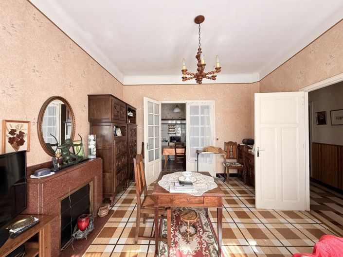 Image No.5-Propriété de 4 chambres à vendre à Carcassonne