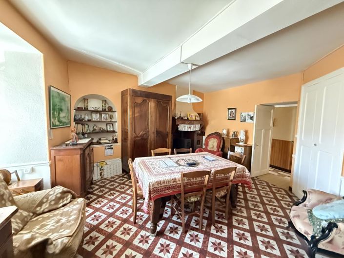 Image No.8-Propriété de 4 chambres à vendre à Carcassonne