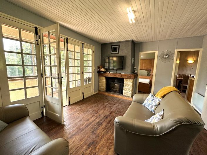 Image No.2-2 Bed Property for sale