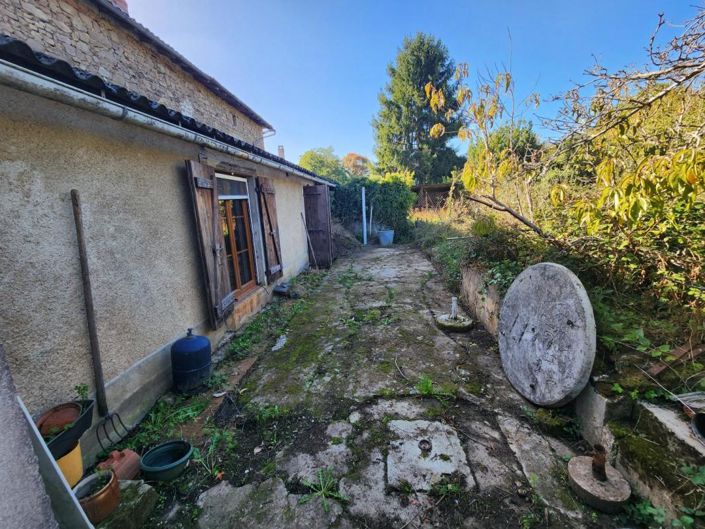 Image No.11-3 Bed House for sale