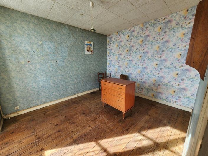 Image No.8-3 Bed House for sale