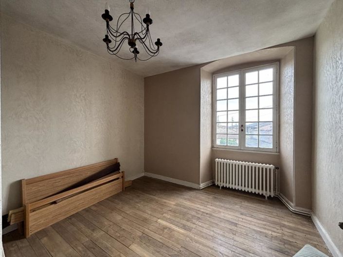 Image No.14-5 Bed House for sale