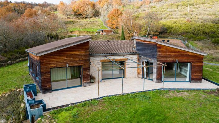 Image No.13-2 Bed Property for sale