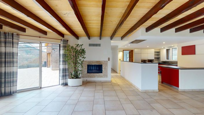 Image No.8-2 Bed Property for sale