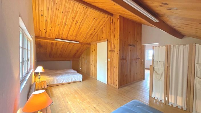 Image No.11-5 Bed Property for sale