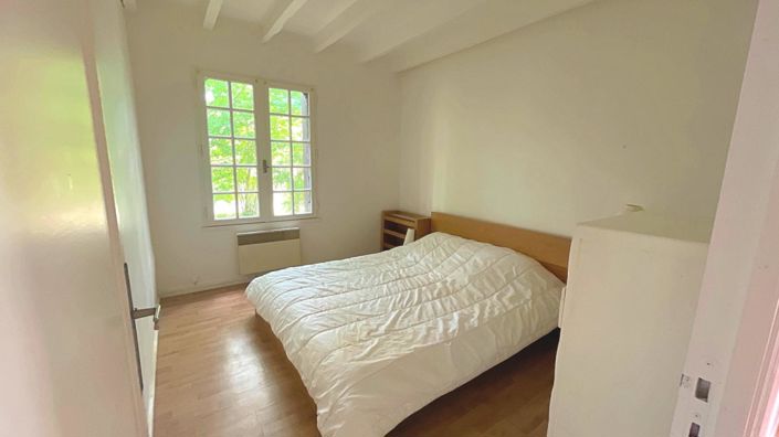 Image No.7-5 Bed Property for sale