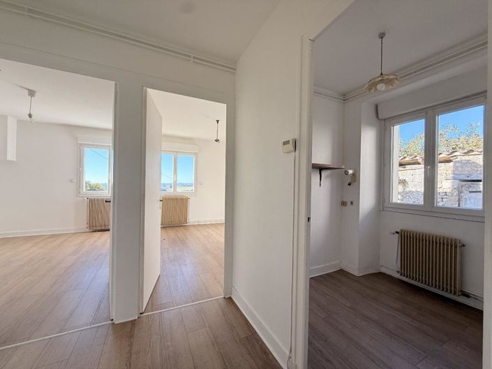 Image No.10-4 Bed House for sale