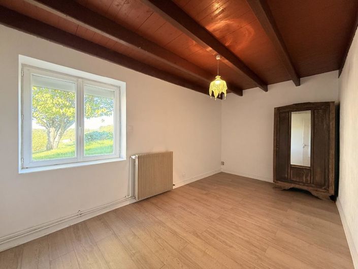 Image No.15-4 Bed House for sale