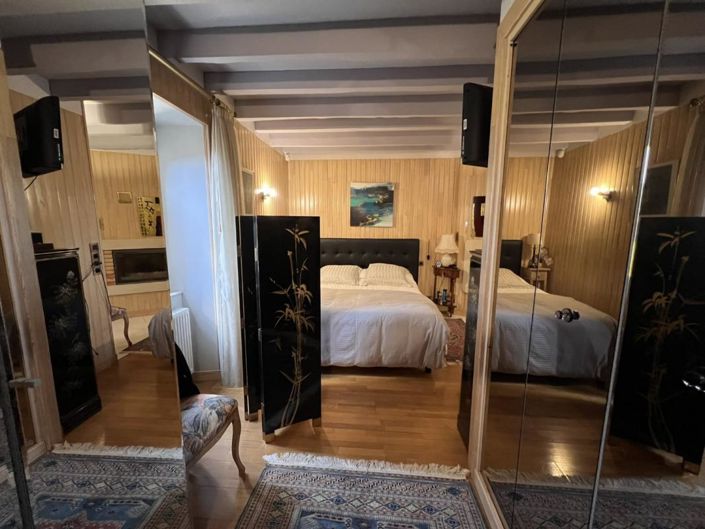 Image No.16-4 Bed Property for sale