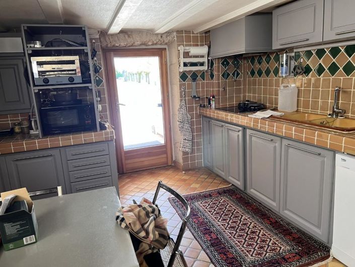 Image No.7-4 Bed Property for sale