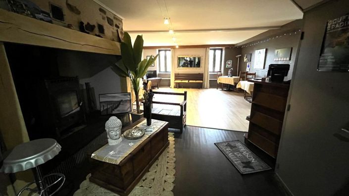 Image No.6-13 Bed House for sale