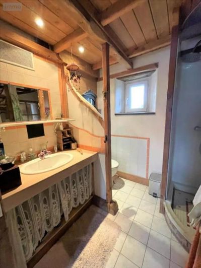 Image No.11-2 Bed Property for sale