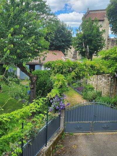 Image No.3-4 Bed House for sale