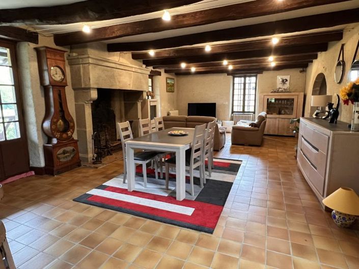 Image No.12-3 Bed House for sale