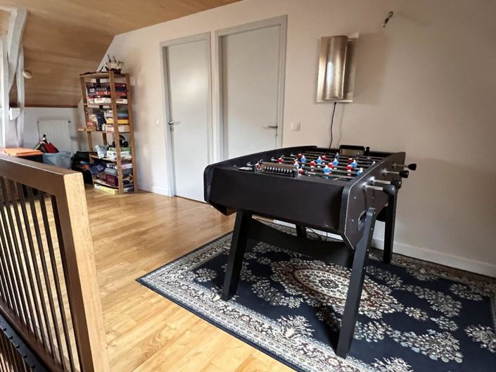 Image No.16-5 Bed Property for sale