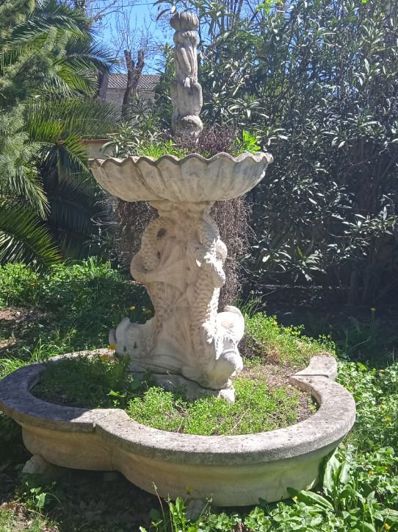 Image No.19-9 Bed Property for sale