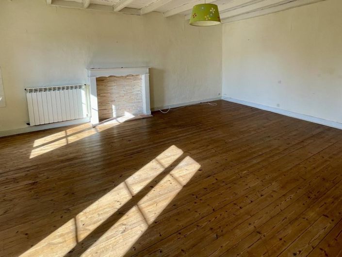 Image No.15-5 Bed Property for sale