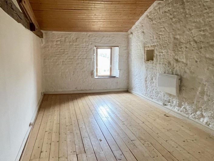 Image No.2-Propriété de 5 chambres à vendre à Saint-Félix