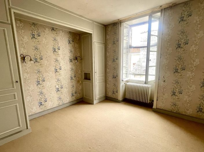 Image No.13-5 Bed Property for sale