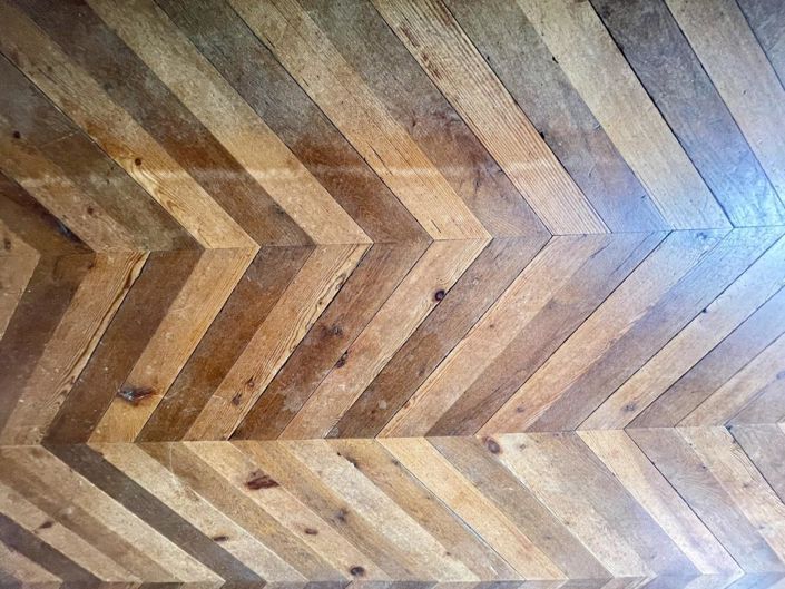 Image No.7-5 Bed Property for sale