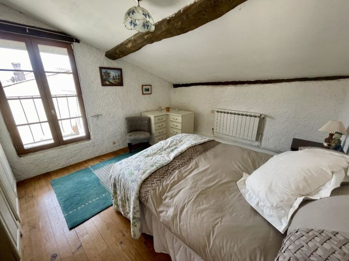 Image No.11-3 Bed House for sale