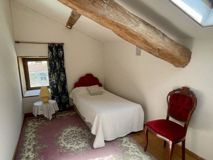 Image No.12-3 Bed House for sale