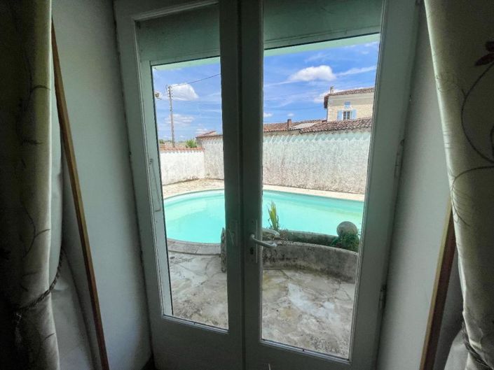 Image No.13-3 Bed House for sale