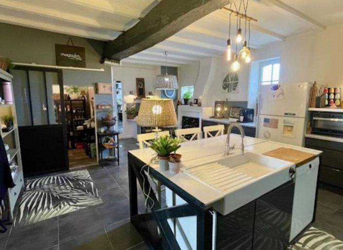 Image No.5-4 Bed House for sale