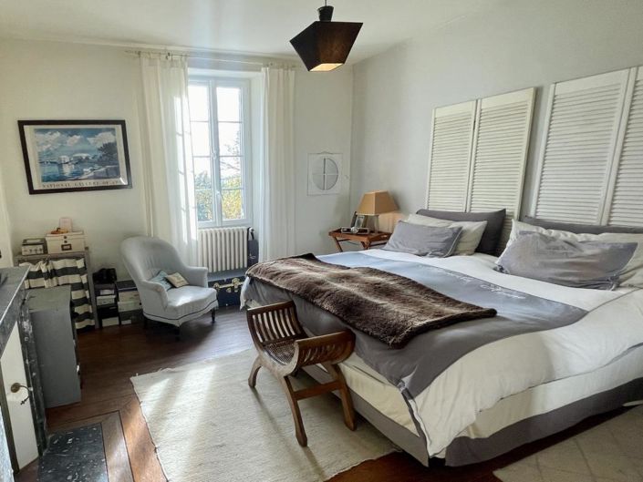 Image No.9-4 Bed House for sale