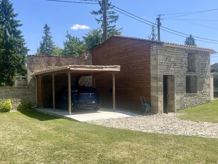 Image No.6-7 Bed Property for sale