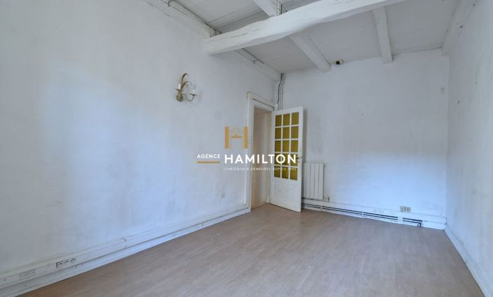 Image No.8-1 Bed Property for sale