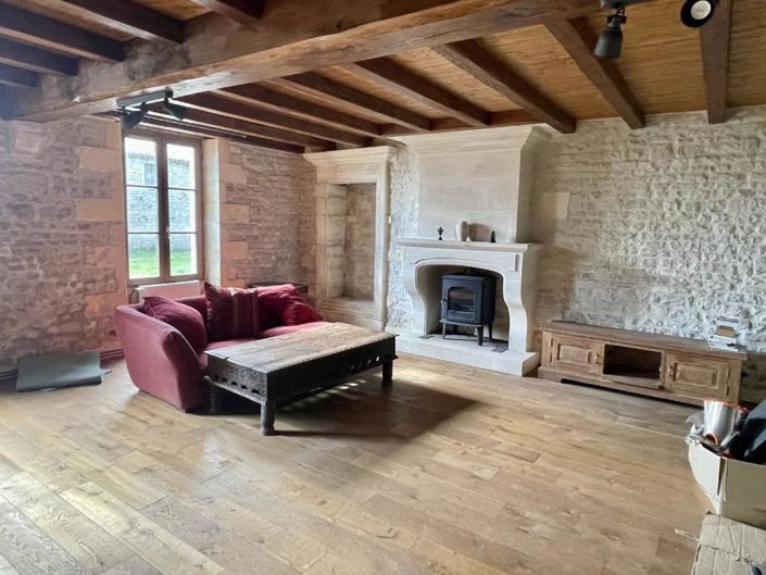 Image No.5-7 Bed House for sale