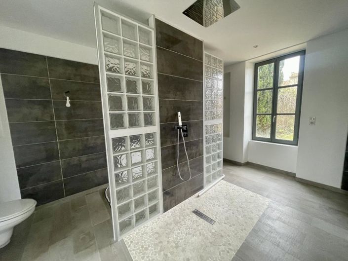 Image No.12-4 Bed House for sale