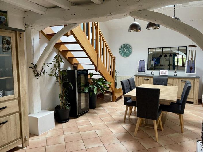 Image No.5-4 Bed Property for sale