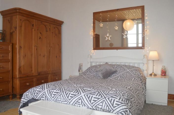 Image No.5-5 Bed House for sale