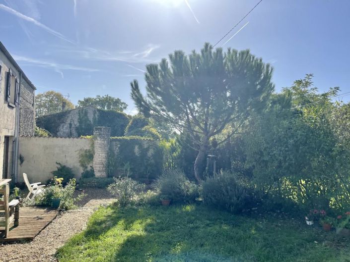 Image No.6-5 Bed Property for sale