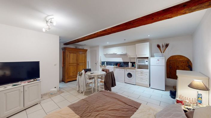 Image No.19-8 Bed Property for sale