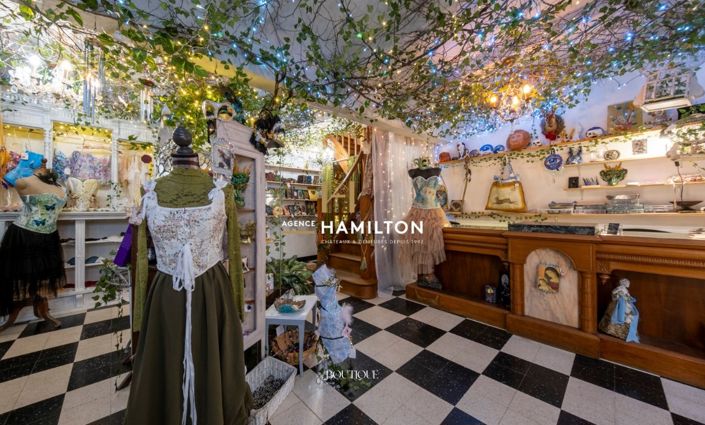 Image No.3-3 Bed Property for sale