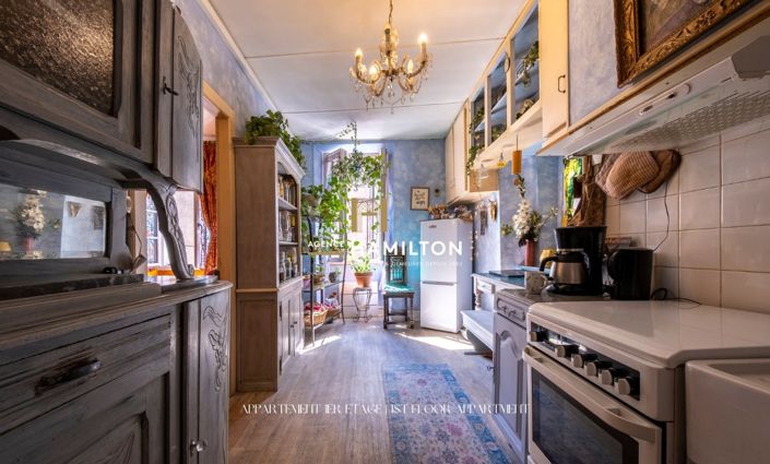 Image No.6-3 Bed Property for sale