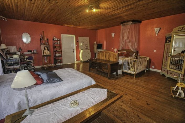 Image No.9-Propriété de 8 chambres à vendre à Prissé-la-Charrière