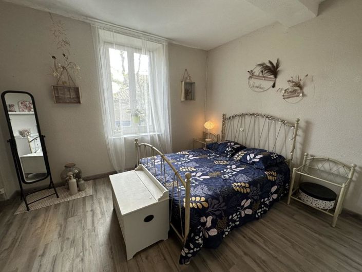 Image No.5-Propriété de 5 chambres à vendre à Caunes-Minervois