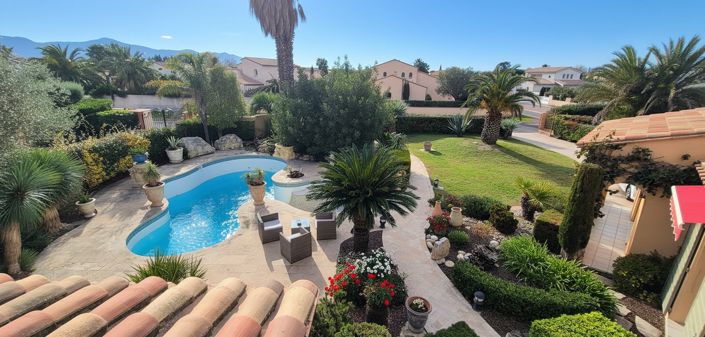 Image No.8-3 Bed House for sale