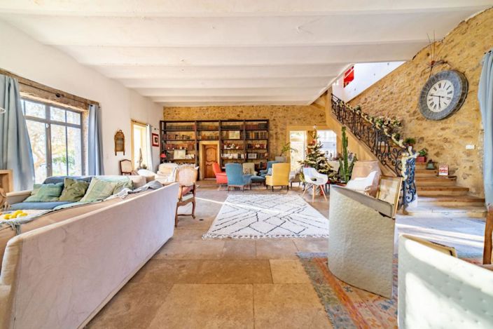 Image No.3-12 Bed House for sale